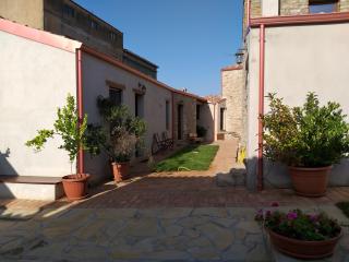 L'Antica Dimora - Suites & Apartments - Màndas - 4