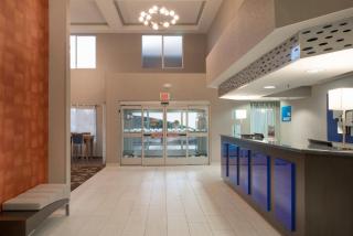 Holiday Inn Express Rocklin - Galleria Area by IHG - Rocklin - 2