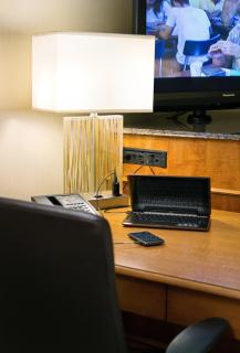 Crowne Plaza Minneapolis West by IHG - Plymouth - 1