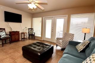 Shady River Oasis - New Braunfels - 9