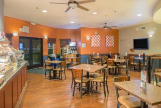 Holiday Inn Express Hotel & Suites Arcata/Eureka-Airport Area by IHG - McKinleyville - 6