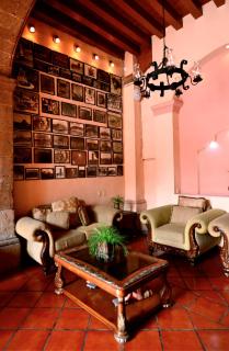 Hotel Real Catedral - 8