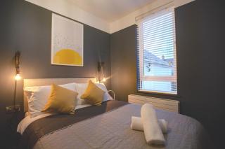 Yellow Hive Boutique Stay Apt 2 - Belfast - 5