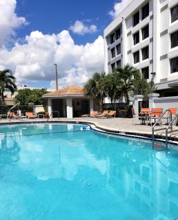 Holiday Inn Express & Suites Miami - Hialeah by IHG - 1