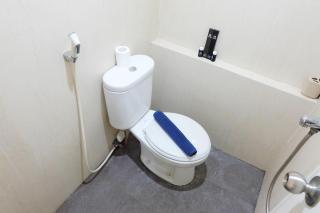 Comfy 2BR Apartment at Green Pramuka City By Travelio - 8