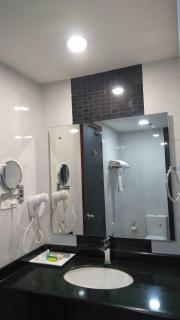 Rouba Residency Hotel - Ponnāni - 6