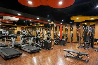 Modern 2BR at Signature Park Grande Apartment By Travelio - Jakarta - 2