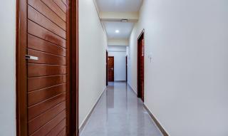 Itsy Hotels Rain Tulsi Stayz, Palarivattom Junction - Cochin - 5