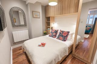 JOIVY Stylish 1-Bedroom Apartment in Notting Hill - 8