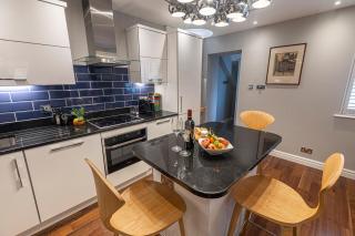 JOIVY Stylish 1-Bedroom Apartment in Notting Hill - 2