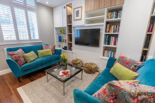 JOIVY Stylish 1-Bedroom Apartment in Notting Hill - 9