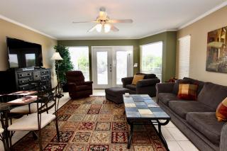 Waterwheel Oasis - New Braunfels - 5