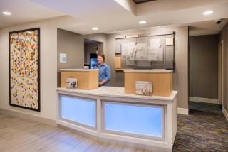 Holiday Inn Express Warrenton by IHG - Warrenton - 7