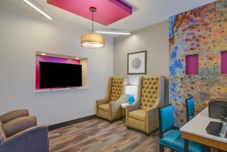 Holiday Inn Express Washington DC East- Andrews AFB by IHG - Camp Springs - 4