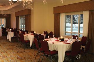 Holiday Inn Conference Center Marshfield by IHG - Marshfield - 5