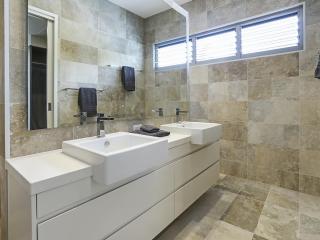 Go with the flow, Noosa Sound - 9