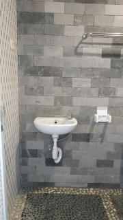 Genthong Homestay - 2