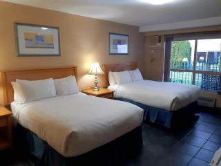 Hilltop Inn - Salmon Arm - 8