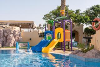 Novotel Bahrain Al Dana Resort - Manama - 4