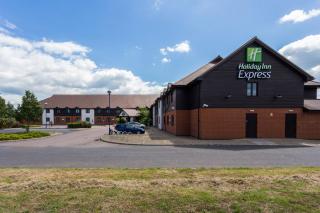 Holiday Inn Express Colchester by IHG - 3