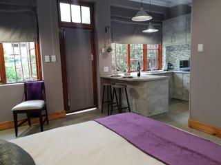Rozenhof Guest Cottages - George - 1