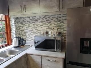 Rozenhof Guest Cottages - George - 3