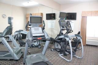 Holiday Inn Express Kansas City Liberty Missouri by IHG - Liberty - 9
