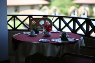 Hibiscus Garden Hotel - Tissamaharama - 1