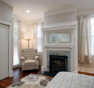 Huge 5 bed, 5 bath in Historic Downtown Savannah - Savannah - 2