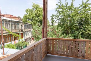 Wehost Sunny Apartment - Tbilisi - 4
