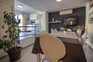 Charming villa Zoya with pool in Pula - 3