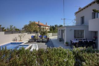 Charming villa Zoya with pool in Pula - Ližnjan - 8