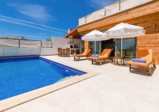 Villa 3 Sleeps 4 Isolated Honeymoon-Villa Lale - Üzümlü - 1