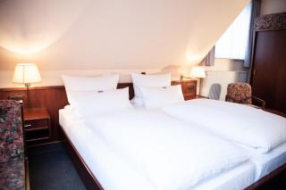 Hotel Lonac - Duisburg - 3