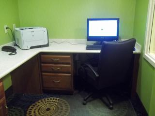 Holiday Inn Express and Suites Winchester by IHG - Winchester - 3