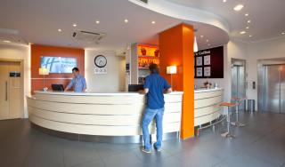 Holiday Inn Express Reggio Emilia by IHG - Reggio Emilia - 2