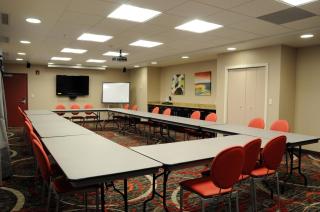Chateau Inn & Suites Bonnyville - Bonnyville - 2