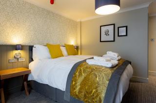 The Eaton Oak - Saint Neots - 3