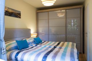 Luxury Garden Apartment (5 mins to the subway) - 4