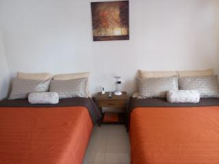 CASA GERANIOS # 2 - 9