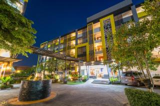 SB Living Place Hotel Phuket Town - 0