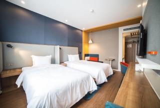Holiday Inn Express Nanjing Xuanwu Lake by IHG - 9