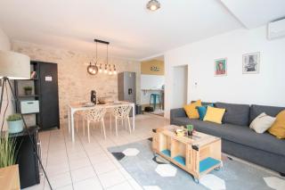 Duplex Liberté-Grande Terrasse-Clim-Quartier Roquette - Arles - 4
