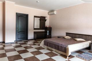 Dergachov Guest House - Zhukovtsy - 7