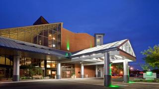 Holiday Inn Oakville Centre by IHG - Oakville - 0