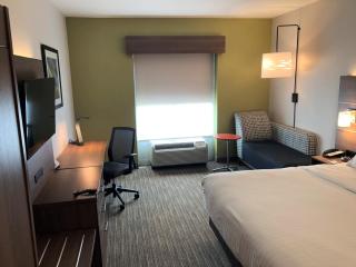 Holiday Inn Express Hotel & Suites Jacksonville North-Fernandina by IHG - 2