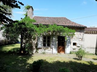 Wisteria Cottage - Les Adjots - 0
