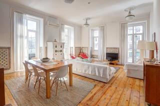 Lisbon Tejo Apartment Best Location with River View - Lisbona - 9