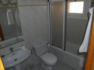 Hostal Barnes - Santa Cristina d'Aro - 6