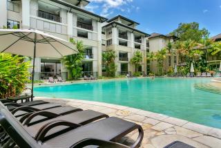 Swim Out Apartments in Triton Street Beachfront Resort Palm Cove - Palm Cove - 4